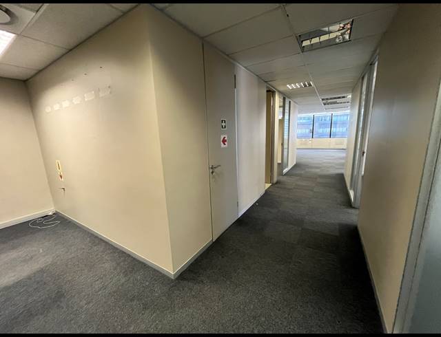 238M² OFFICE TO LET IN CAPE TOWN CITY CENTRE